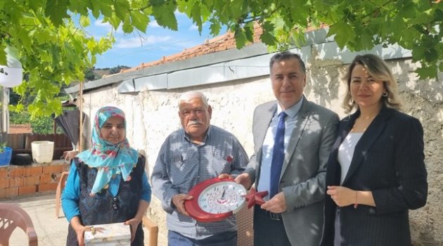 KAYMAKAM KAPANKAYA’DAN ŞEHİT ANNELERİ VE GAZİ EŞLERİNE, ANNELER GÜNÜ ZİYARETİ