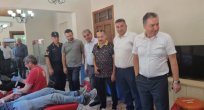 İLÇEMİZDE “BİRBİRİMİZE CANDAN BAĞLIYIZ” SLOGANI İLE KAN BAĞIŞ KAMPANYASI BAŞLATILDI