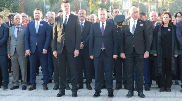 Turgutlu`da 10 Kasım Atatürk'ü Anma Töreni Düzenlendi	